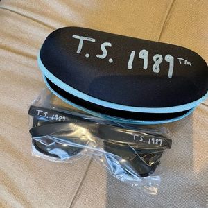 Taylor Swift 1989 Sunglasses